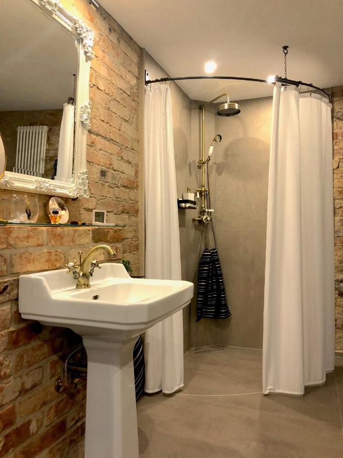 Strohhutmanufaktur Apartman Drezda Kültér fotó